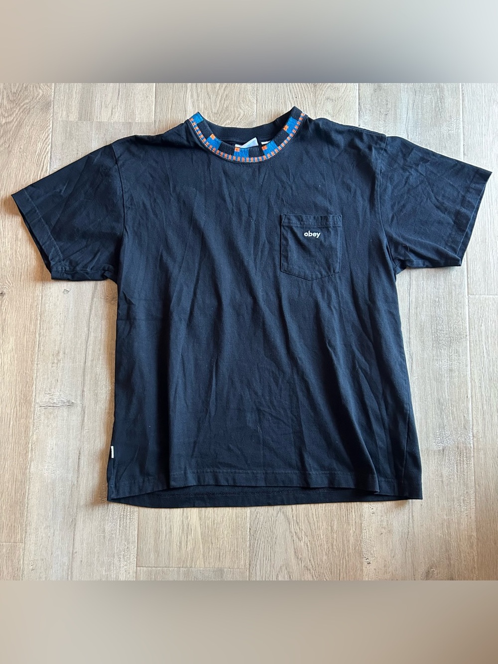 Men’s Obey T-shirt
